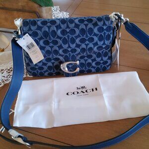 NWT Coach Washed Denim Signature Soft Tabby CAN00